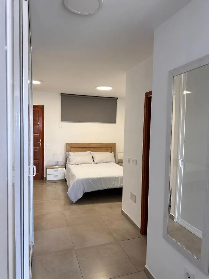 Apartamento Playa Las Vistas Los Cristianos  0*, Los Cristianos (Tenerife)